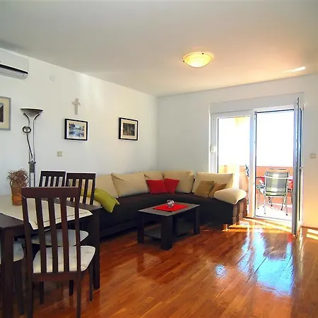 Matic 아파트 로고즈니차